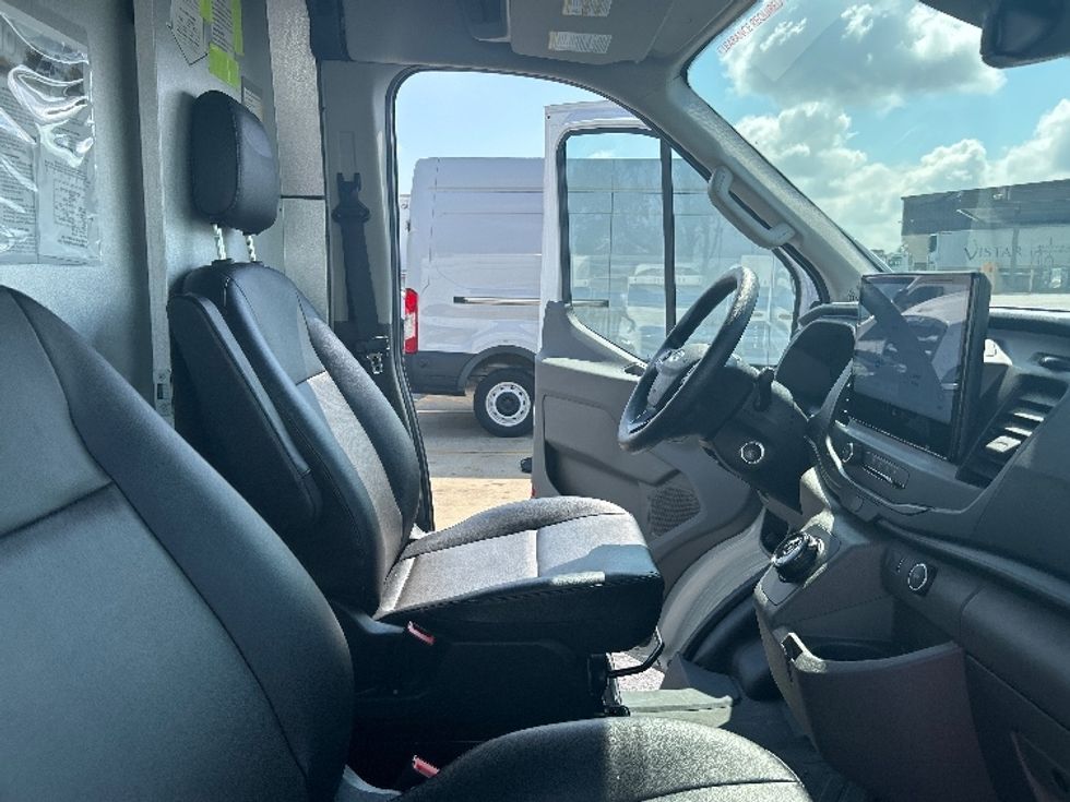 Cargo Van (Panel Van)-Alternative Fuel Trucks & Tractors-Ford-2022-TRAN350E-East Chicago-IN-19,570\n\t\tmiles-$ 37,750 - Image 22