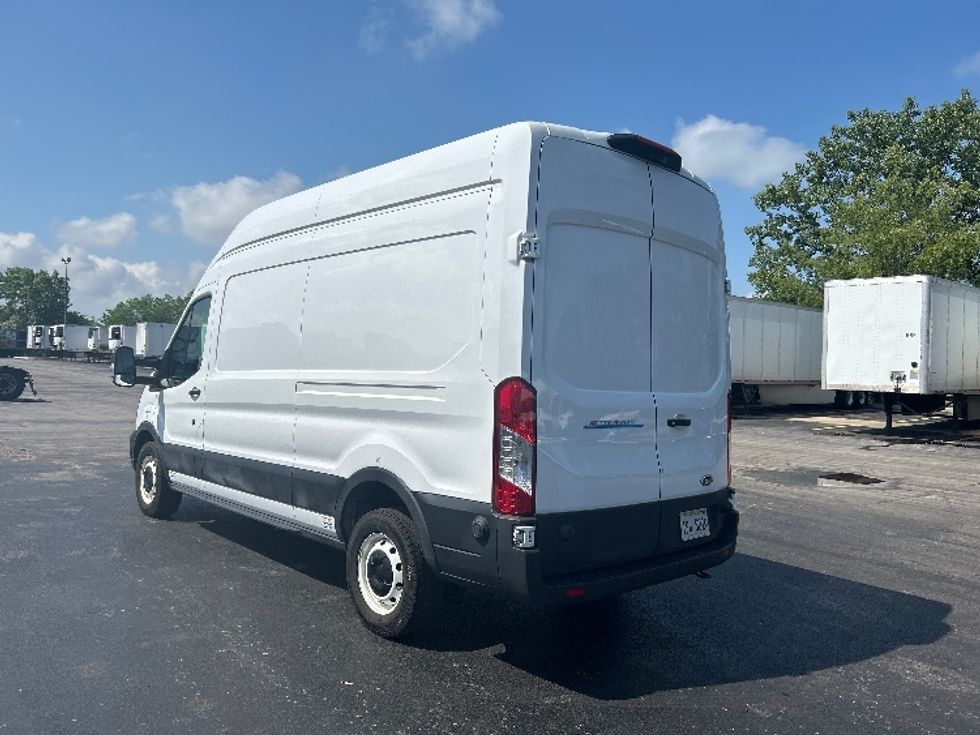 Cargo Van (Panel Van)-Alternative Fuel Trucks & Tractors-Ford-2022-TRAN350E-East Chicago-IN-19,570\n\t\tmiles-$ 37,750 - Image 6