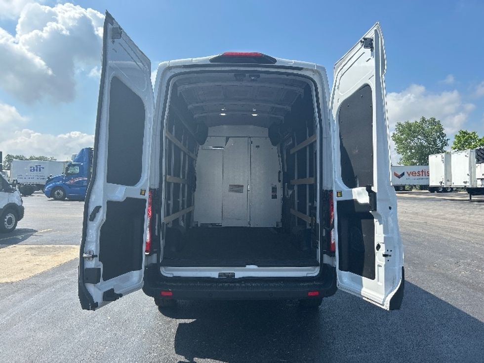 Cargo Van (Panel Van)-Alternative Fuel Trucks & Tractors-Ford-2022-TRAN350E-East Chicago-IN-19,570\n\t\tmiles-$ 37,750 - Image 8