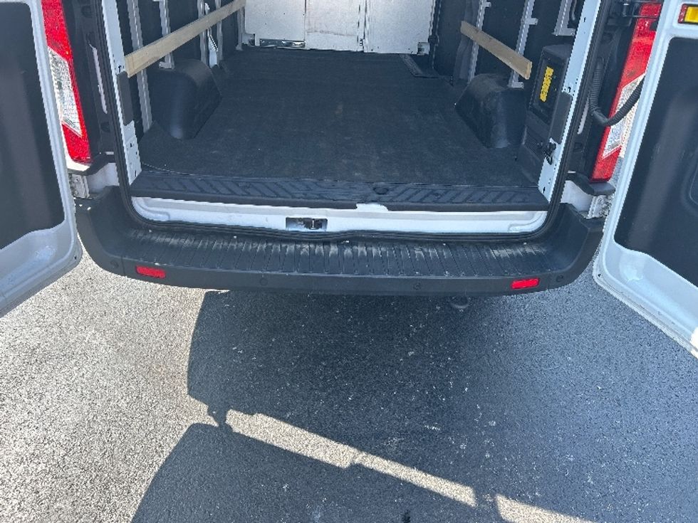 Cargo Van (Panel Van)-Alternative Fuel Trucks & Tractors-Ford-2022-TRAN350E-East Chicago-IN-19,570\n\t\tmiles-$ 37,750 - Image 9