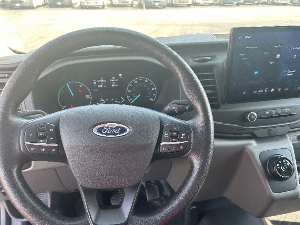 Cargo Van (Panel Van)-Alternative Fuel Trucks & Tractors-Ford-2022-TRAN350E-East Chicago-IN-2,384\n\t\tmiles-$ 38,750 - Image 18