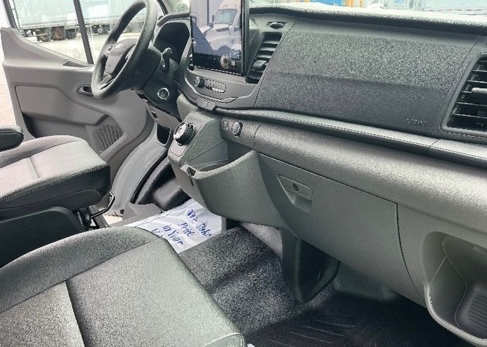 Cargo Van (Panel Van)-Alternative Fuel Trucks & Tractors-Ford-2022-TRAN350E-East Chicago-IN-3,477\n\t\tmiles-$ 38,750 - Image 16