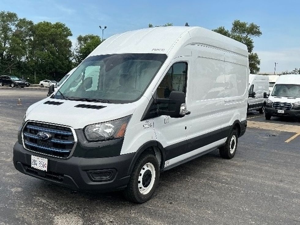 2022 Ford Transit photo 2