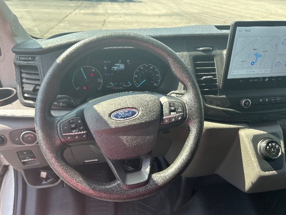 Cargo Van (Panel Van)-Alternative Fuel Trucks & Tractors-Ford-2022-TRAN350E-East Chicago-IN-4,560\n\t\tmiles-$ 38,750 - Image 18