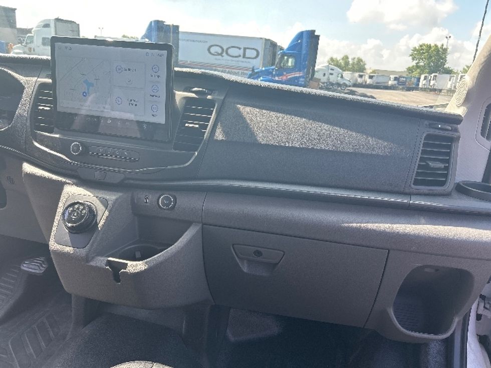 Cargo Van (Panel Van)-Alternative Fuel Trucks & Tractors-Ford-2022-TRAN350E-East Chicago-IN-4,560\n\t\tmiles-$ 38,750 - Image 21