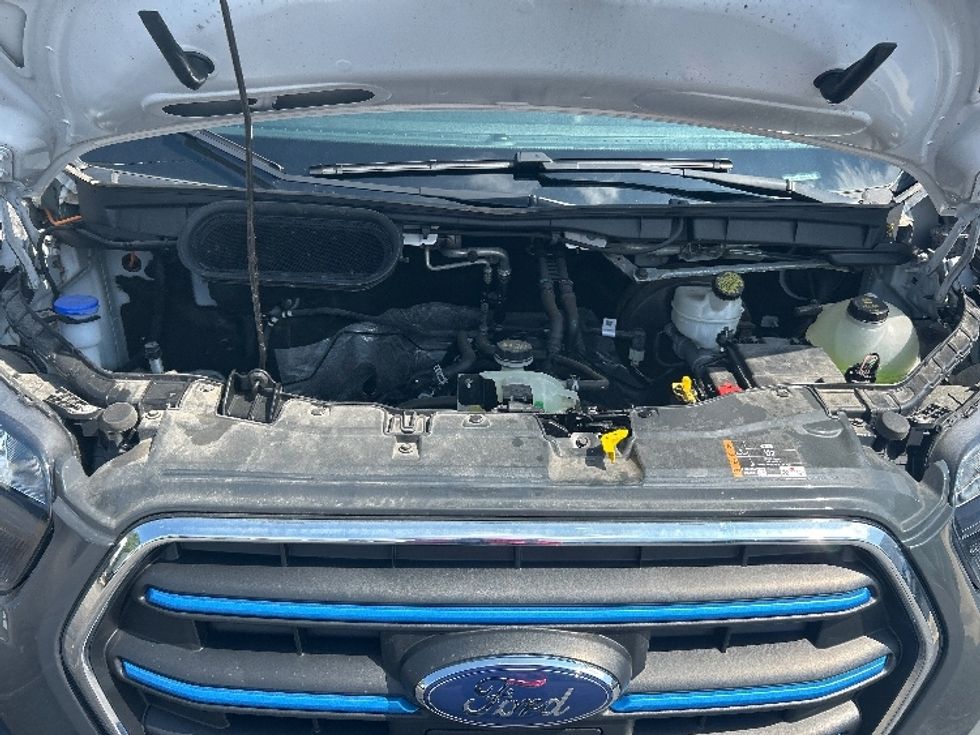 Cargo Van (Panel Van)-Alternative Fuel Trucks & Tractors-Ford-2022-TRAN350E-East Chicago-IN-4,560\n\t\tmiles-$ 38,750 - Image 25