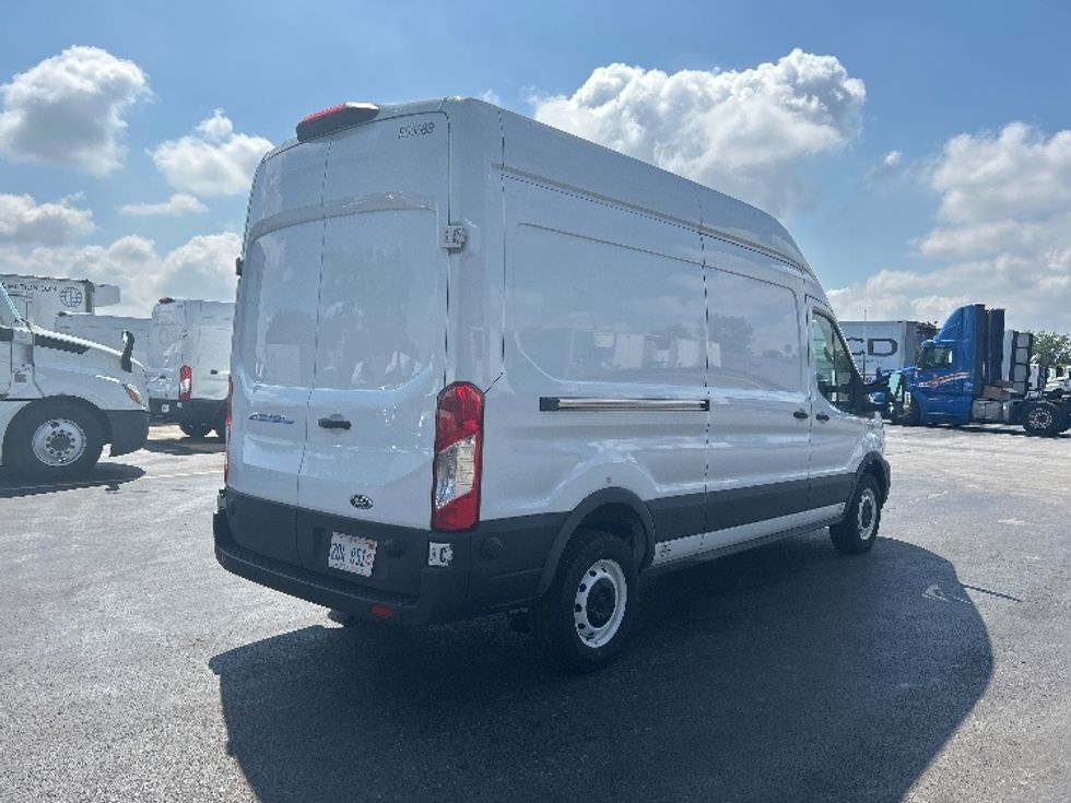 Cargo Van (Panel Van)-Alternative Fuel Trucks & Tractors-Ford-2022-TRAN350E-East Chicago-IN-642\n\t\tmiles-$ 39,000 - Image 13