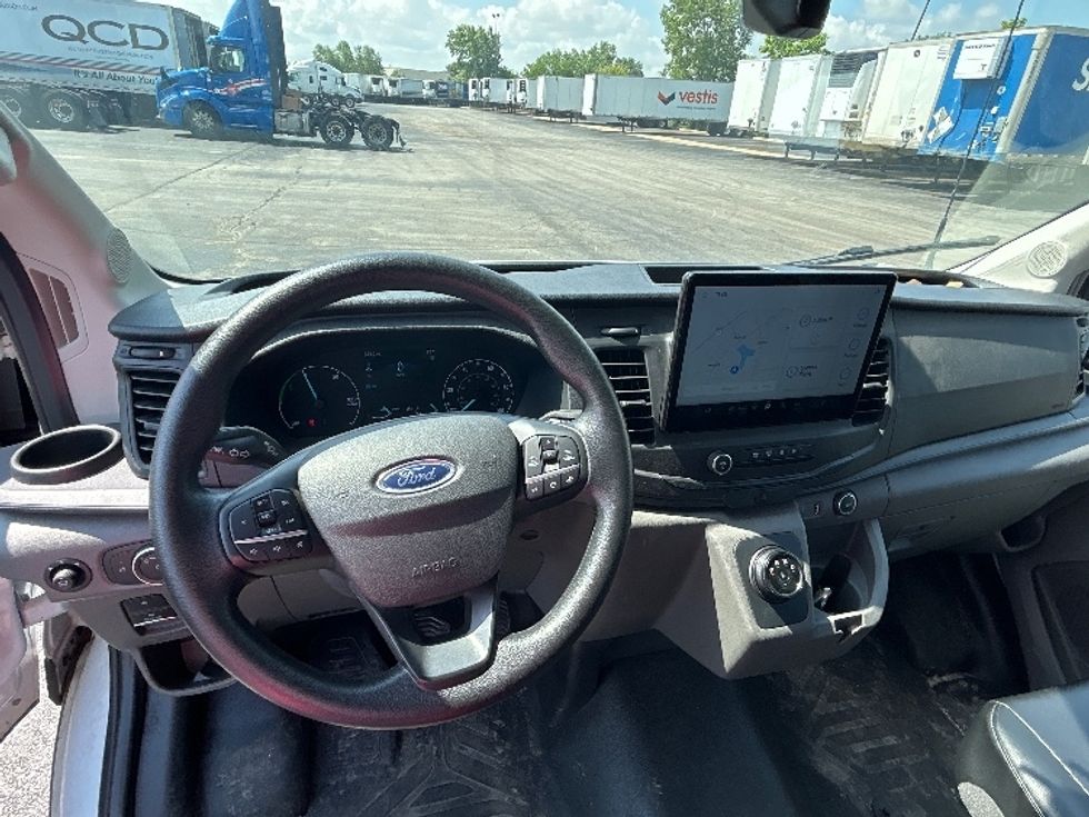 Cargo Van (Panel Van)-Alternative Fuel Trucks & Tractors-Ford-2022-TRAN350E-East Chicago-IN-642\n\t\tmiles-$ 39,000 - Image 18
