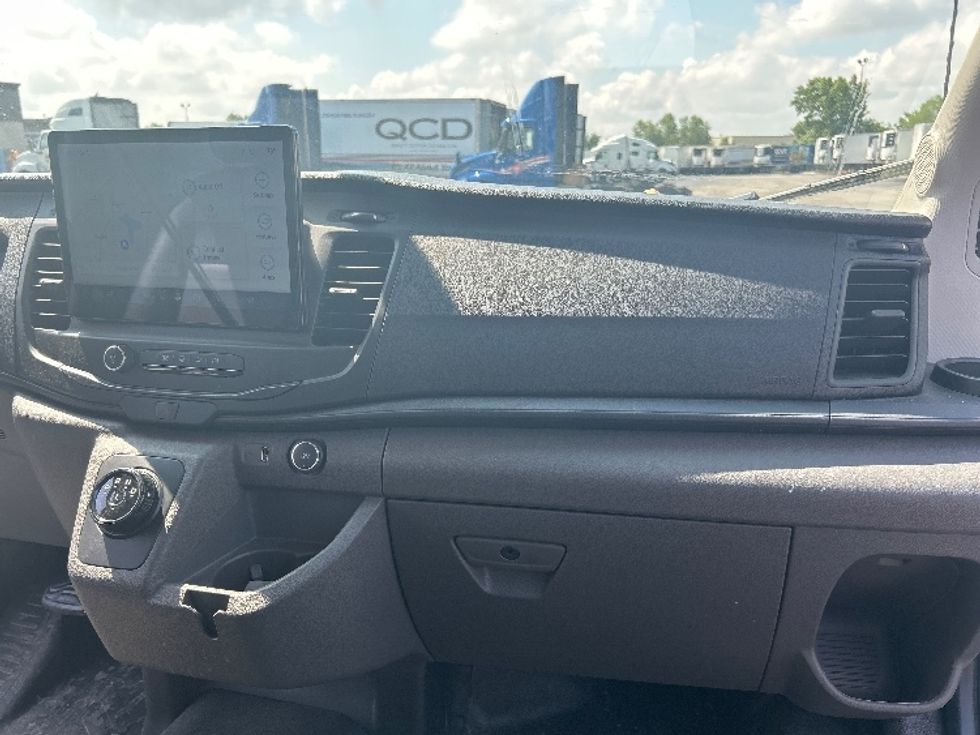 Cargo Van (Panel Van)-Alternative Fuel Trucks & Tractors-Ford-2022-TRAN350E-East Chicago-IN-642\n\t\tmiles-$ 39,000 - Image 21