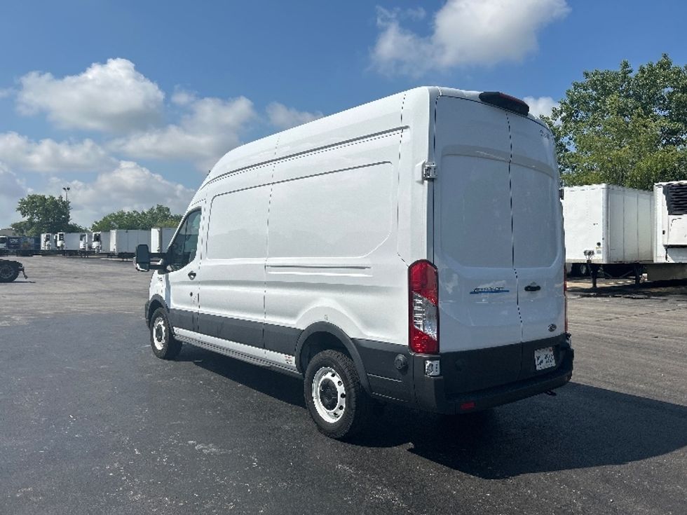 Cargo Van (Panel Van)-Alternative Fuel Trucks & Tractors-Ford-2022-TRAN350E-East Chicago-IN-642\n\t\tmiles-$ 39,000 - Image 6