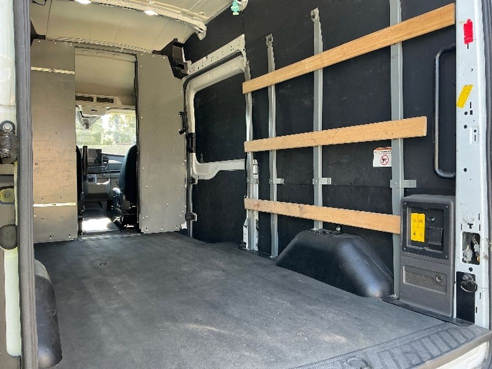 Cargo Van (Panel Van)-Alternative Fuel Trucks & Tractors-Ford-2022-TRAN350E-Fontana-CA-40,512\n\t\tmiles-$ 35,500 - Image 12