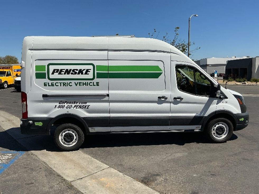 Cargo Van (Panel Van)-Alternative Fuel Trucks & Tractors-Ford-2022-TRAN350E-Fontana-CA-40,512\n\t\tmiles-$ 35,500 - Image 15