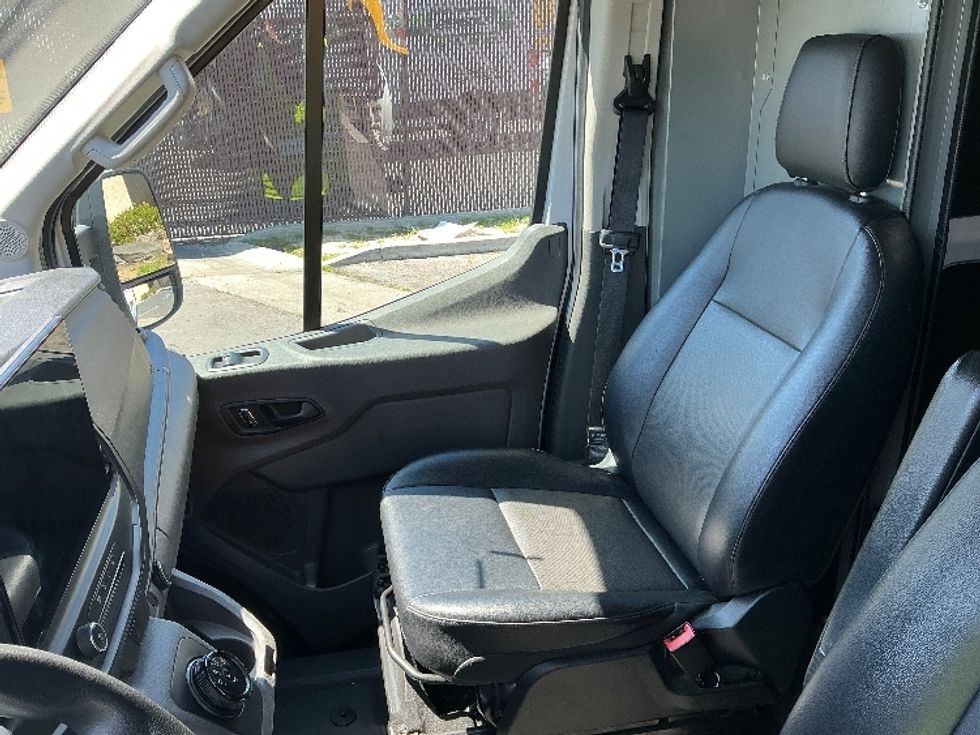 Cargo Van (Panel Van)-Alternative Fuel Trucks & Tractors-Ford-2022-TRAN350E-Fontana-CA-40,512\n\t\tmiles-$ 35,500 - Image 19