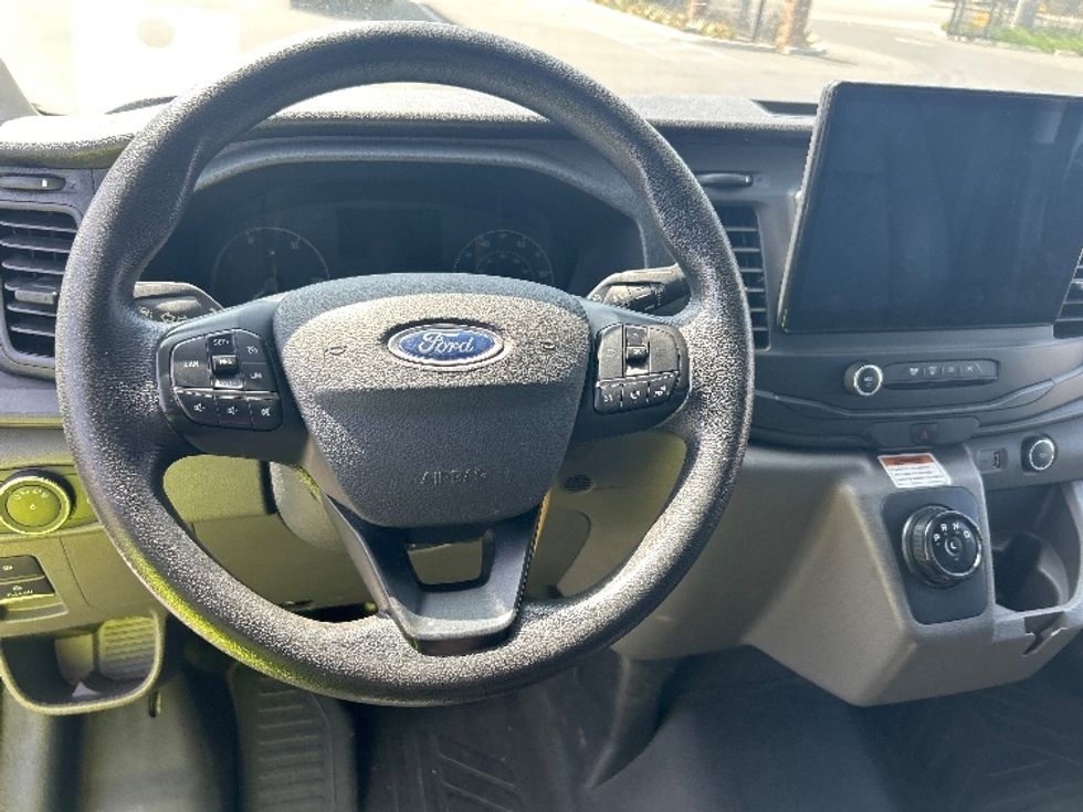 Cargo Van (Panel Van)-Alternative Fuel Trucks & Tractors-Ford-2022-TRAN350E-Fontana-CA-41,670\n\t\tmiles-$ 30,750 - Image 16