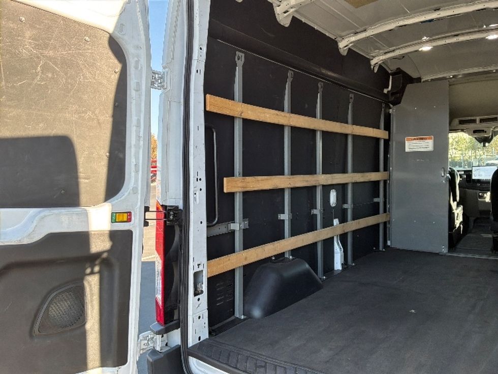 Cargo Van (Panel Van)-Alternative Fuel Trucks & Tractors-Ford-2022-TRAN350E-Fontana-CA-46,254\n\t\tmiles-$ 35,000 - Image 11