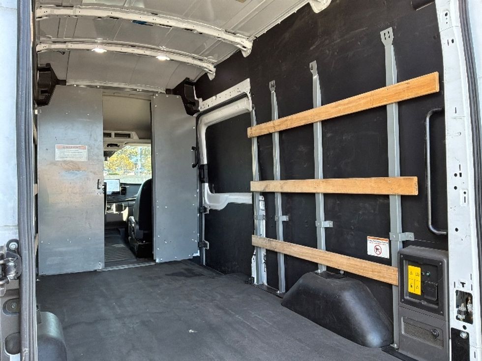Cargo Van (Panel Van)-Alternative Fuel Trucks & Tractors-Ford-2022-TRAN350E-Fontana-CA-46,254\n\t\tmiles-$ 35,000 - Image 12
