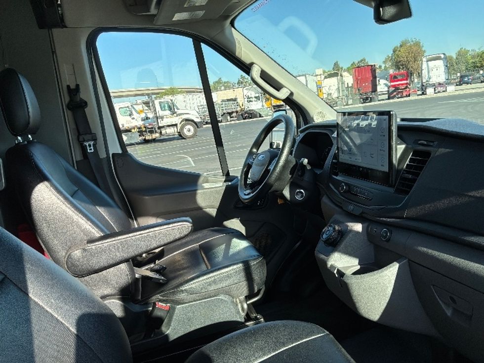Cargo Van (Panel Van)-Alternative Fuel Trucks & Tractors-Ford-2022-TRAN350E-Fontana-CA-46,254\n\t\tmiles-$ 35,000 - Image 22