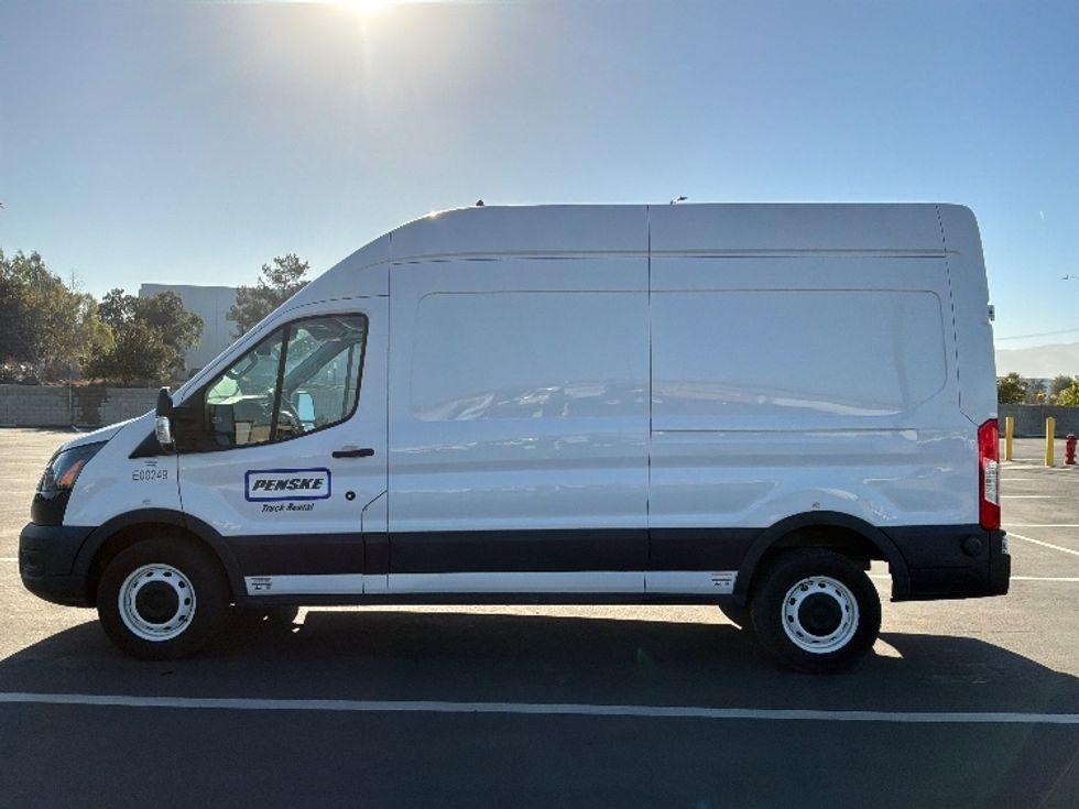 Cargo Van (Panel Van)-Alternative Fuel Trucks & Tractors-Ford-2022-TRAN350E-Fontana-CA-46,254\n\t\tmiles-$ 35,000 - Image 4
