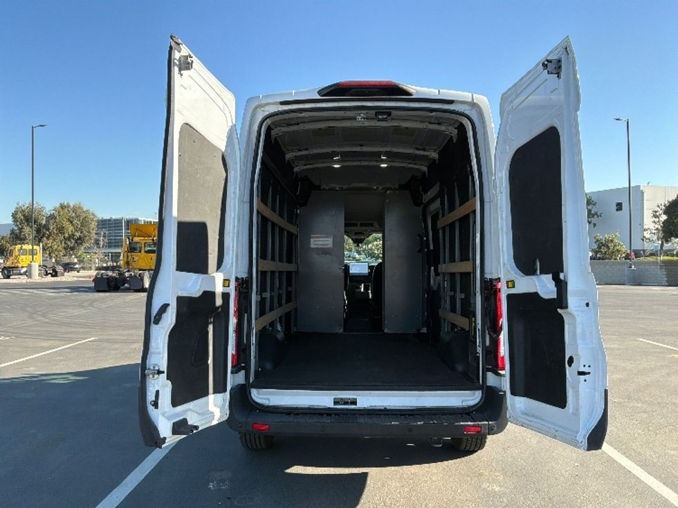 Cargo Van (Panel Van)-Alternative Fuel Trucks & Tractors-Ford-2022-TRAN350E-Fontana-CA-46,254\n\t\tmiles-$ 35,000 - Image 8