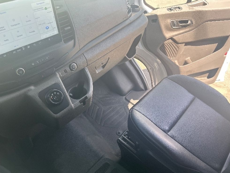 Cargo Van (Panel Van)-Alternative Fuel Trucks & Tractors-Ford-2022-TRAN350E-Fontana-CA-48,784\n\t\tmiles-$ 34,750 - Image 19