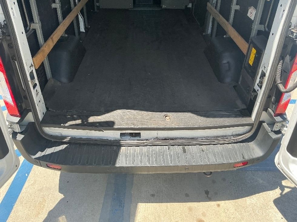 Cargo Van (Panel Van)-Alternative Fuel Trucks & Tractors-Ford-2022-TRAN350E-Fontana-CA-50,000\n\t\tmiles-$ 36,250 - Image 10