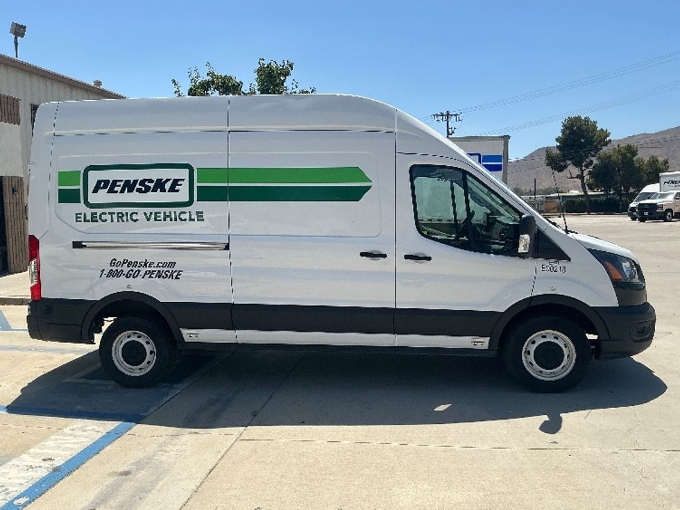 Cargo Van (Panel Van)-Alternative Fuel Trucks & Tractors-Ford-2022-TRAN350E-Fontana-CA-50,000\n\t\tmiles-$ 36,250 - Image 15