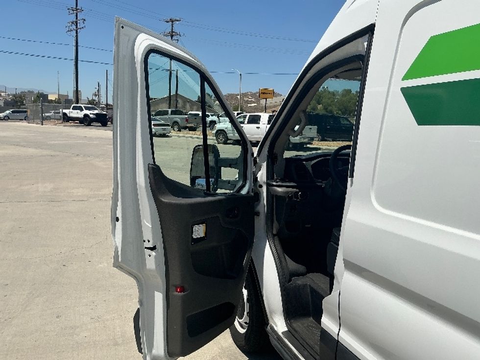 Cargo Van (Panel Van)-Alternative Fuel Trucks & Tractors-Ford-2022-TRAN350E-Fontana-CA-50,000\n\t\tmiles-$ 36,250 - Image 16