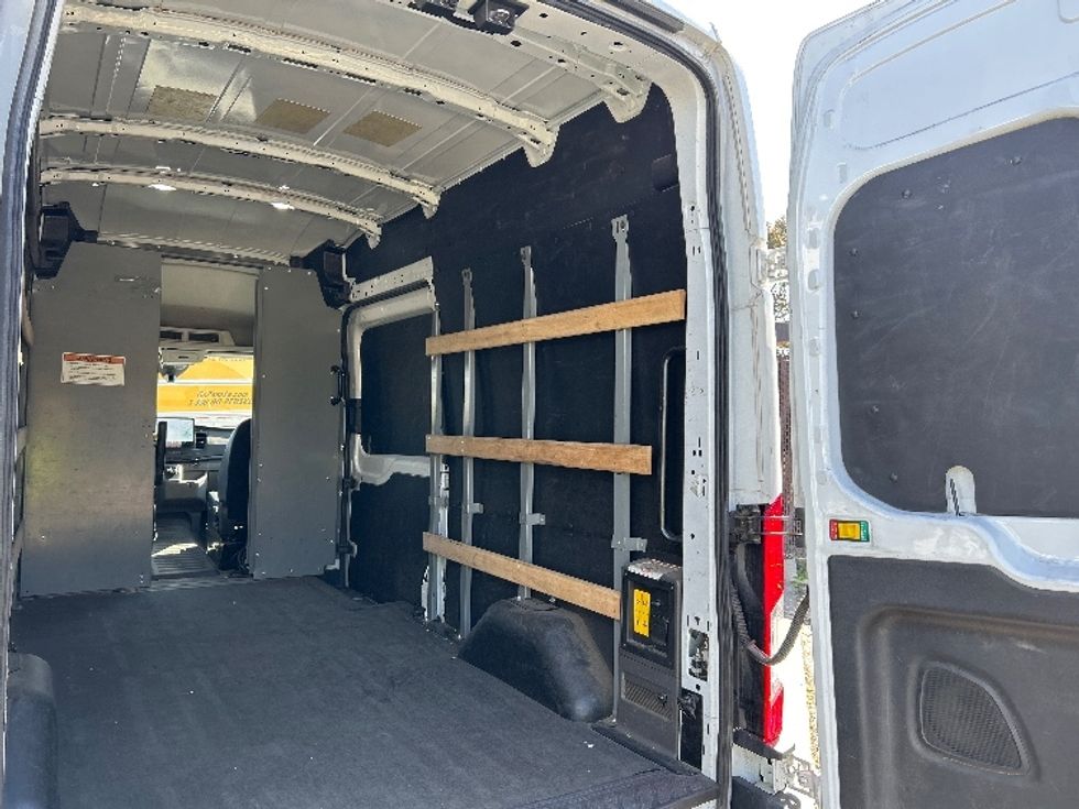 Cargo Van (Panel Van)-Alternative Fuel Trucks & Tractors-Ford-2022-TRAN350E-Fontana-CA-53,767\n\t\tmiles-$ 34,250 - Image 11