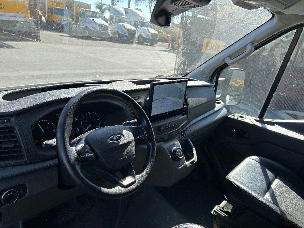 Cargo Van (Panel Van)-Alternative Fuel Trucks & Tractors-Ford-2022-TRAN350E-Fontana-CA-53,767\n\t\tmiles-$ 34,250 - Image 16