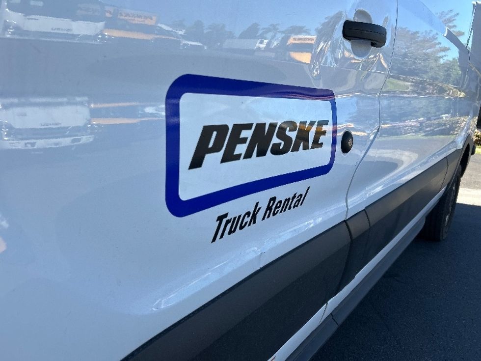 Cargo Van (Panel Van)-Alternative Fuel Trucks & Tractors-Ford-2022-TRAN350E-Fontana-CA-53,767\n\t\tmiles-$ 34,250 - Image 26