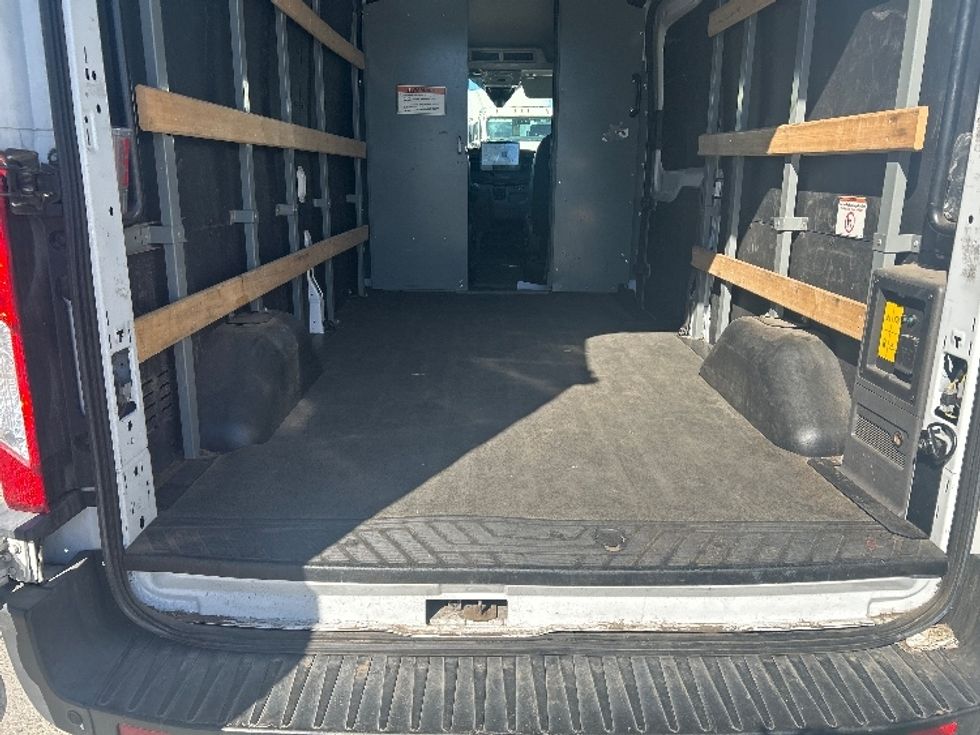 Cargo Van (Panel Van)-Alternative Fuel Trucks & Tractors-Ford-2022-TRAN350E-Fontana-CA-58,340\n\t\tmiles-$ 21,000 - Image 10