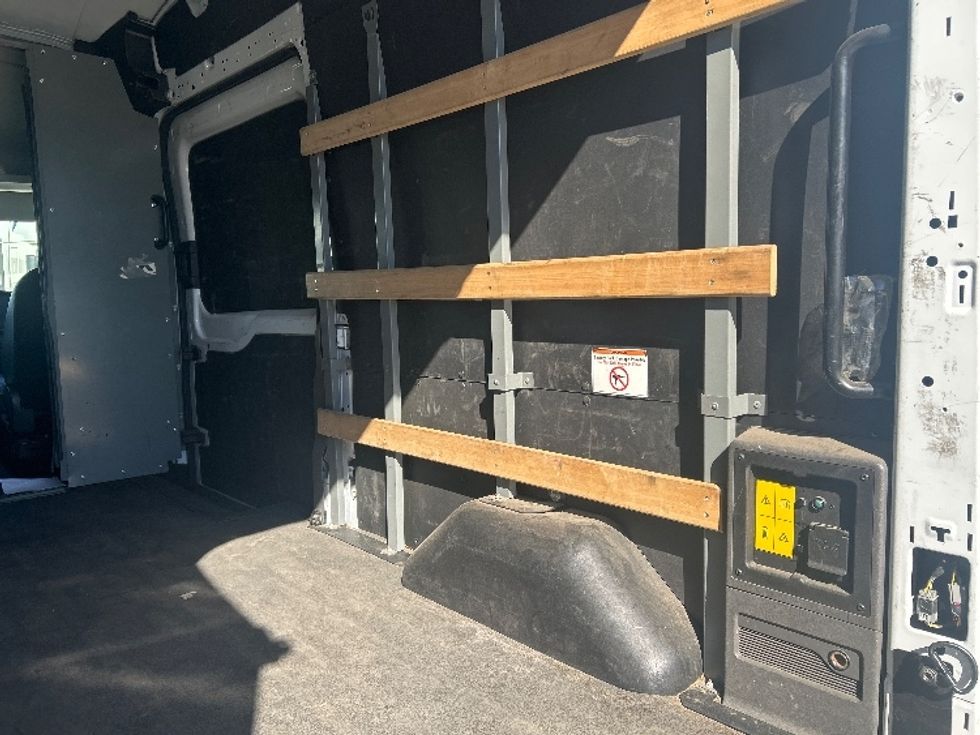 Cargo Van (Panel Van)-Alternative Fuel Trucks & Tractors-Ford-2022-TRAN350E-Fontana-CA-58,340\n\t\tmiles-$ 21,000 - Image 12