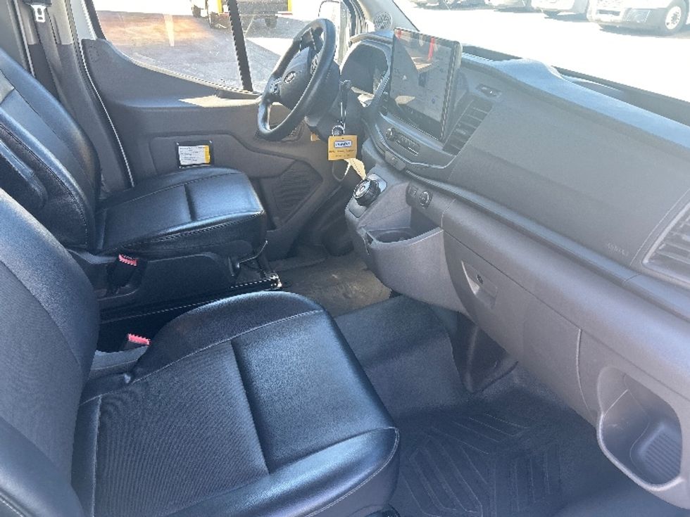 Cargo Van (Panel Van)-Alternative Fuel Trucks & Tractors-Ford-2022-TRAN350E-Fontana-CA-58,340\n\t\tmiles-$ 21,000 - Image 22