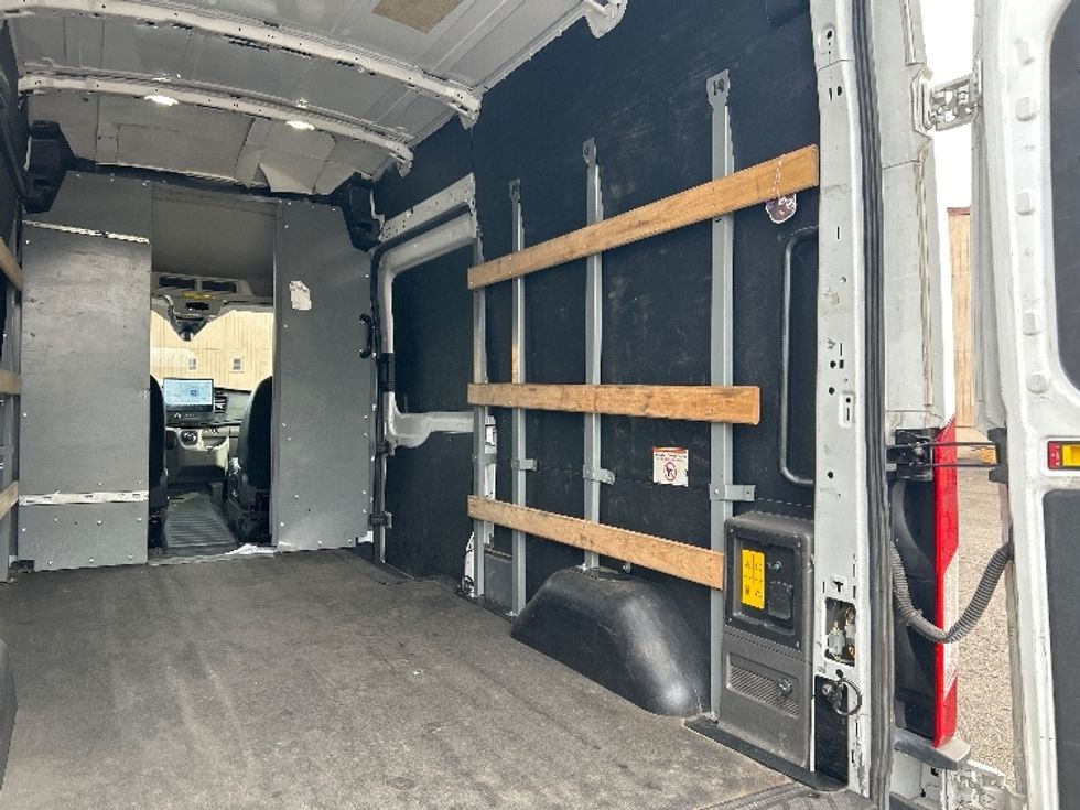 Cargo Van (Panel Van)-Alternative Fuel Trucks & Tractors-Ford-2022-TRAN350E-Fontana-CA-61,603\n\t\tmiles-$ 36,500 - Image 12