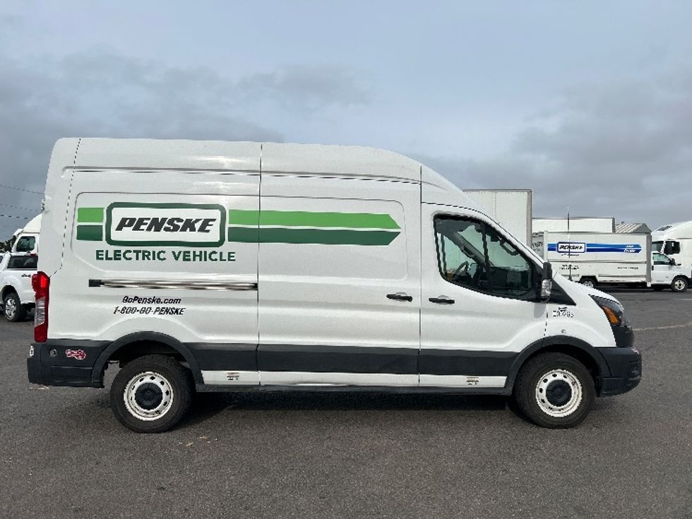 Cargo Van (Panel Van)-Alternative Fuel Trucks & Tractors-Ford-2022-TRAN350E-Fontana-CA-61,603\n\t\tmiles-$ 36,500 - Image 15