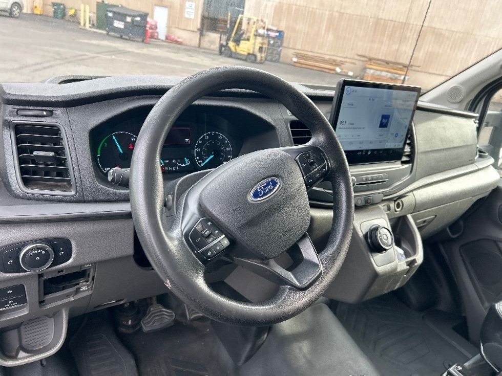 Cargo Van (Panel Van)-Alternative Fuel Trucks & Tractors-Ford-2022-TRAN350E-Fontana-CA-61,603\n\t\tmiles-$ 36,500 - Image 17