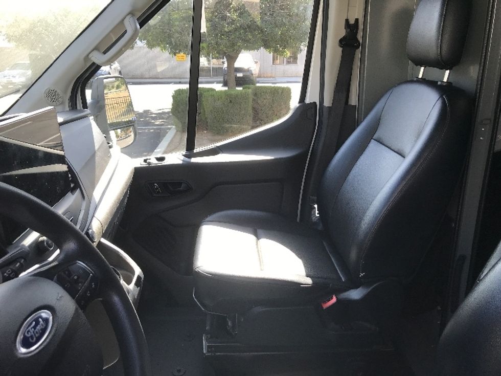 Cargo Van (Panel Van)-Alternative Fuel Trucks & Tractors-Ford-2022-TRAN350E-Fontana-CA-65,530\n\t\tmiles-$ 36,000 - Image 18