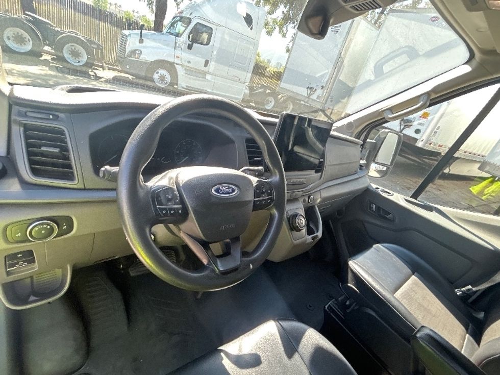 Cargo Van (Panel Van)-Alternative Fuel Trucks & Tractors-Ford-2022-TRAN350E-Fontana-CA-73,711\n\t\tmiles-$ 32,250 - Image 15