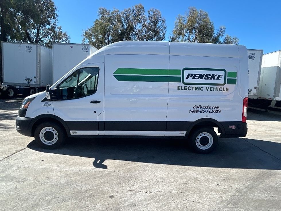 Cargo Van (Panel Van)-Alternative Fuel Trucks & Tractors-Ford-2022-TRAN350E-Fontana-CA-73,711\n\t\tmiles-$ 32,250 - Image 4