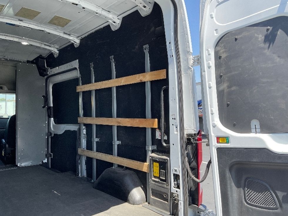 Cargo Van (Panel Van)-Alternative Fuel Trucks & Tractors-Ford-2022-TRAN350E-Fontana-CA-80,477\n\t\tmiles-$ 34,000 - Image 11