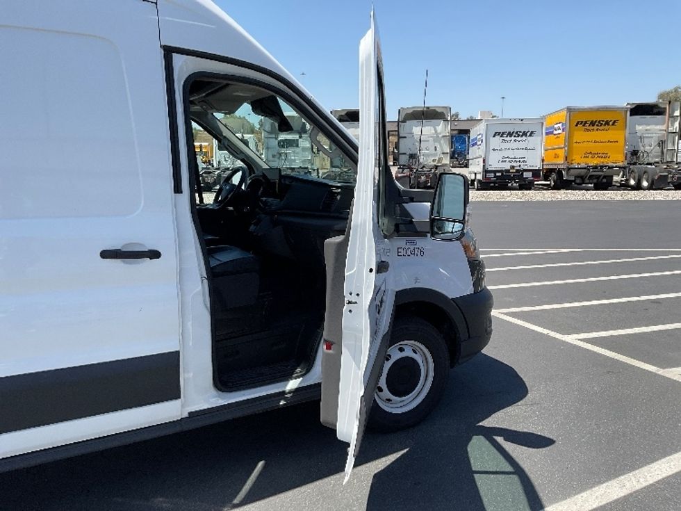 Cargo Van (Panel Van)-Alternative Fuel Trucks & Tractors-Ford-2022-TRAN350E-Fontana-CA-80,477\n\t\tmiles-$ 34,000 - Image 15