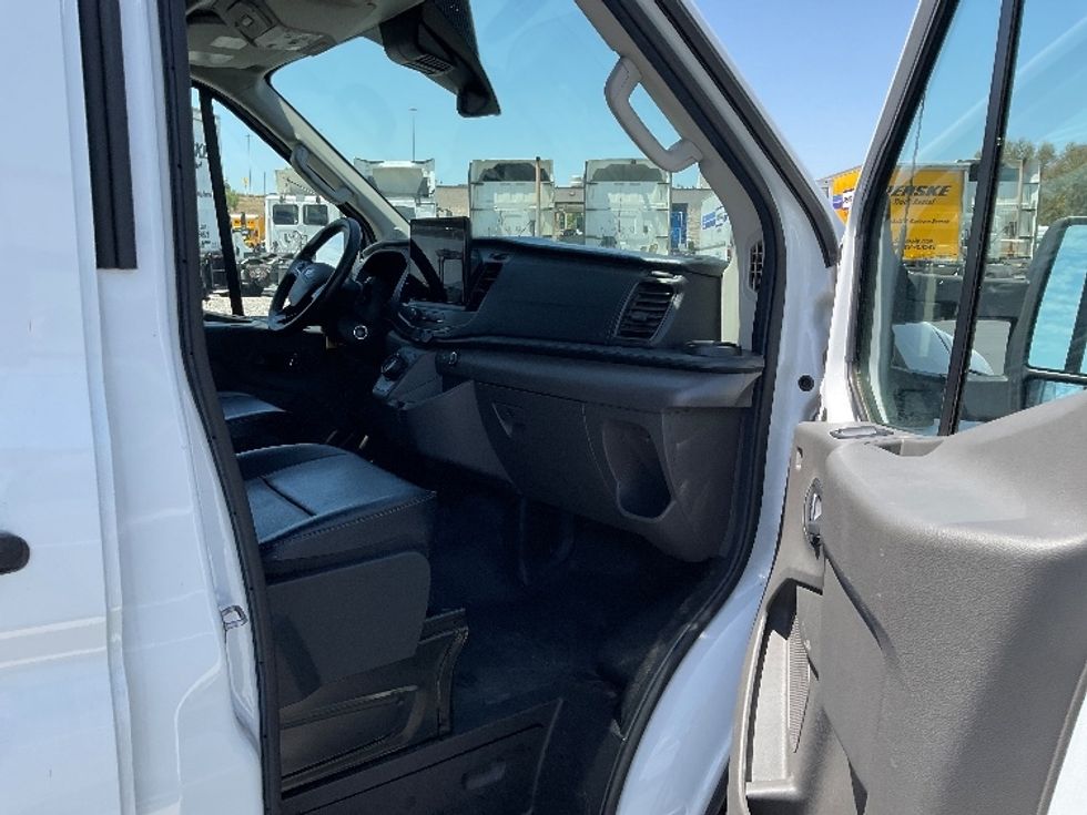 Cargo Van (Panel Van)-Alternative Fuel Trucks & Tractors-Ford-2022-TRAN350E-Fontana-CA-80,477\n\t\tmiles-$ 34,000 - Image 20