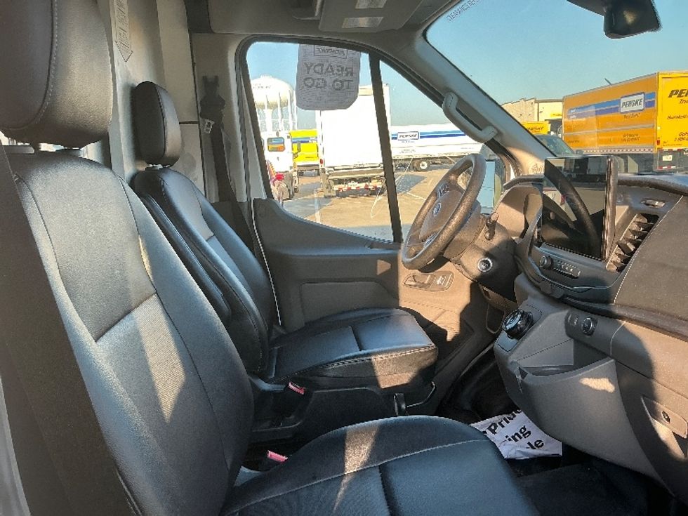 Cargo Van (Panel Van)-Alternative Fuel Trucks & Tractors-Ford-2022-TRAN350E-Fort Worth-TX-47,693\n\t\tmiles-$ 35,750 - Image 21