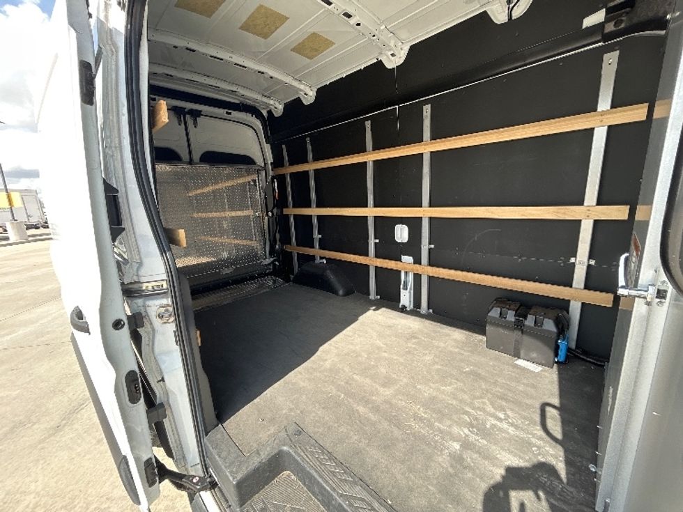 Cargo Van (Panel Van)-Alternative Fuel Trucks & Tractors-Ford-2022-TRAN350E-Fort Worth-TX-7,347\n\t\tmiles-$ 28,000 - Image 11
