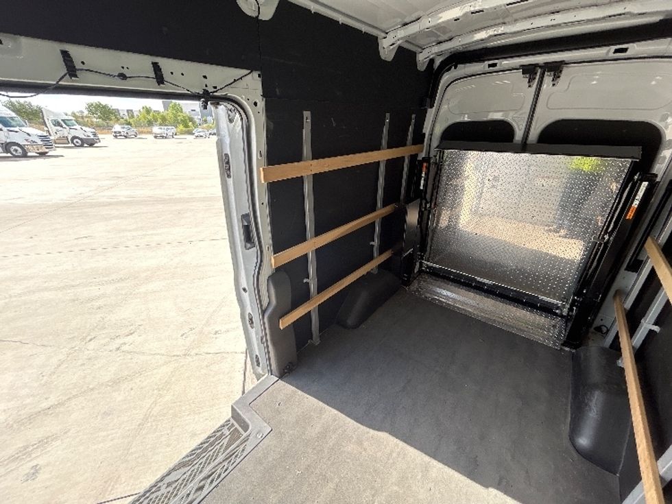 Cargo Van (Panel Van)-Alternative Fuel Trucks & Tractors-Ford-2022-TRAN350E-Fort Worth-TX-7,347\n\t\tmiles-$ 28,000 - Image 12