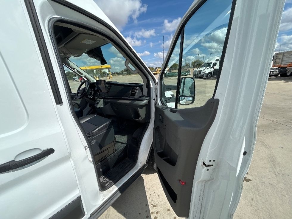 Cargo Van (Panel Van)-Alternative Fuel Trucks & Tractors-Ford-2022-TRAN350E-Fort Worth-TX-7,347\n\t\tmiles-$ 28,000 - Image 20