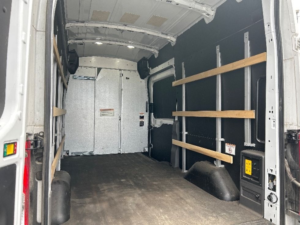 Cargo Van (Panel Van)-Alternative Fuel Trucks & Tractors-Ford-2022-TRAN350E-Fresno-CA-10,954\n\t\tmiles-$ 40,000 - Image 11