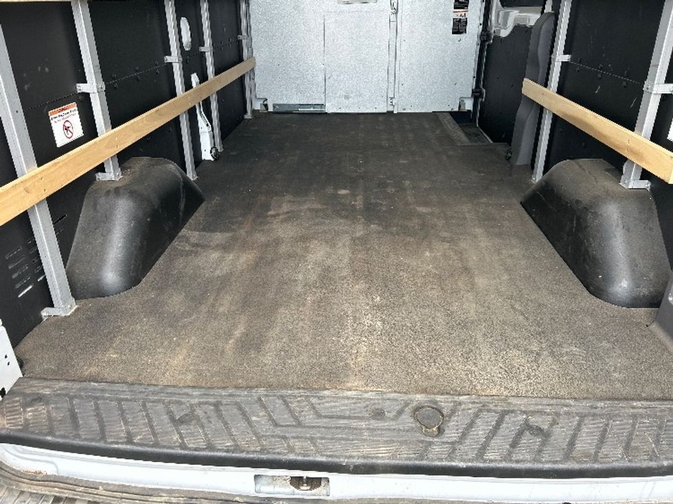 Cargo Van (Panel Van)-Alternative Fuel Trucks & Tractors-Ford-2022-TRAN350E-Fresno-CA-10,954\n\t\tmiles-$ 40,000 - Image 9