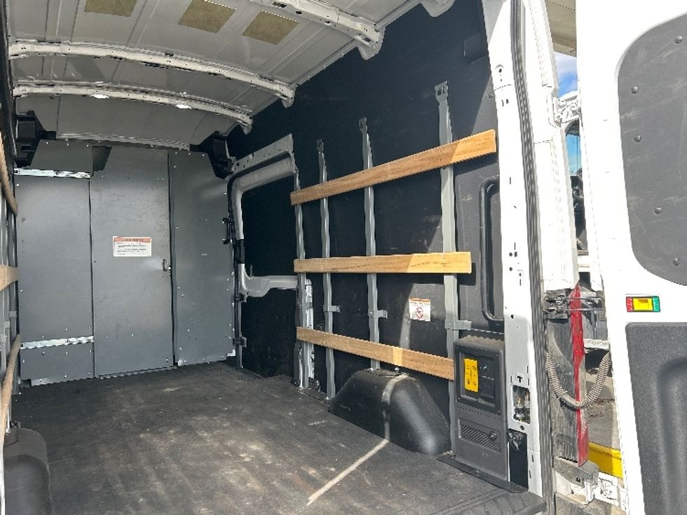 Cargo Van (Panel Van)-Alternative Fuel Trucks & Tractors-Ford-2022-TRAN350E-Fresno-CA-12,718\n\t\tmiles-$ 40,000 - Image 10