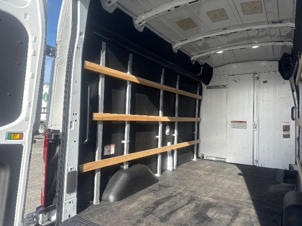 Cargo Van (Panel Van)-Alternative Fuel Trucks & Tractors-Ford-2022-TRAN350E-Gahanna-OH-7,356\n\t\tmiles-$ 40,000 - Image 10